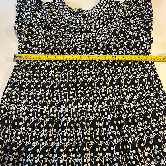 Loft, feminine, ruffled cap sleeve, black & white, lined, eyelet dress. NWOT XS - Picture 8 of 10